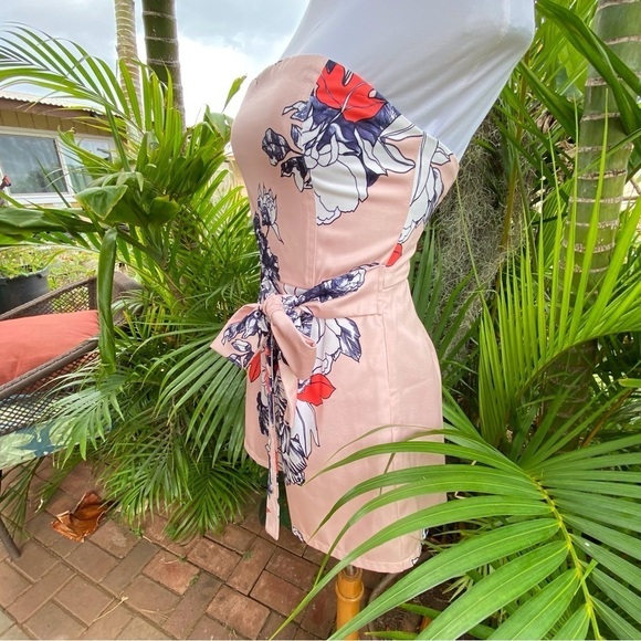 MORRIS DAY THE LABEL Stunning satiny Romper - Picture 10 of 17